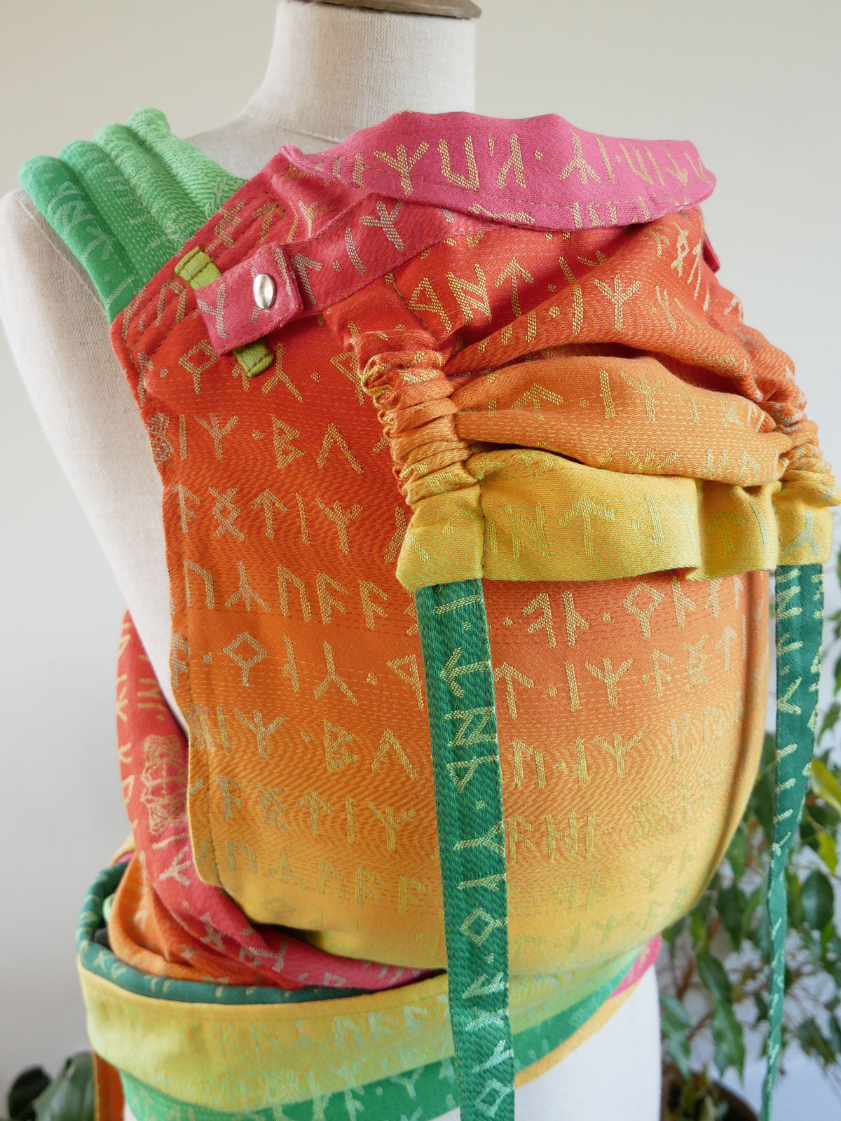 Moria Citrus Cairis Baby Carrier