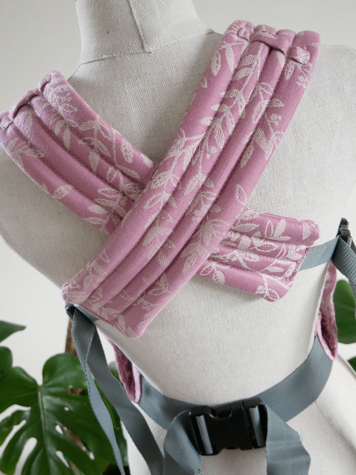 Willow Isla Bairn Baby Carrier