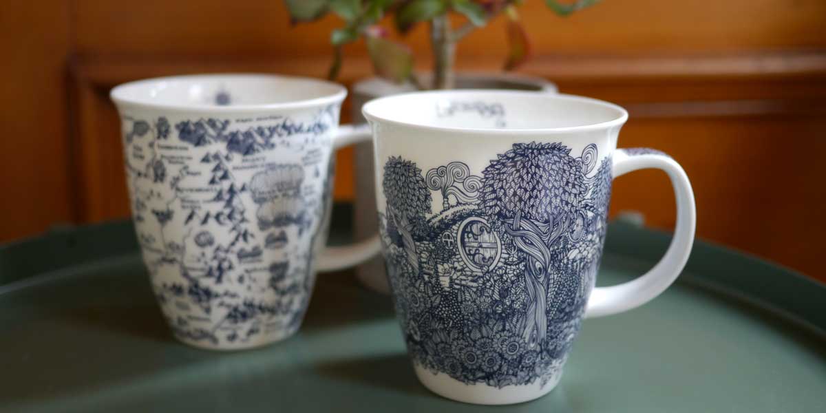 Oscha SHire and Map of Middle-earth mugs in blue print