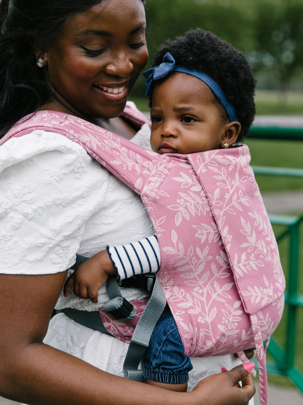 Willow Isla Bairn Baby Carrier